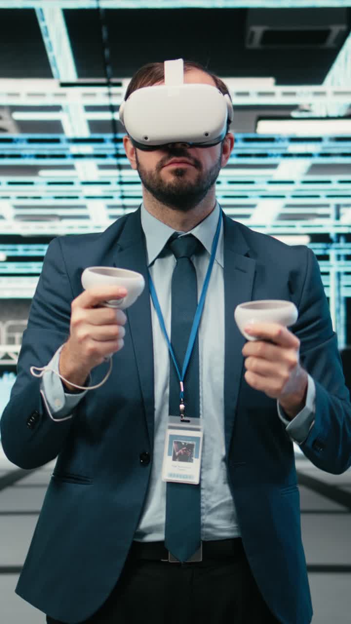 Vertical video Data center computer scientist uses VR headset tech to visualize system errors