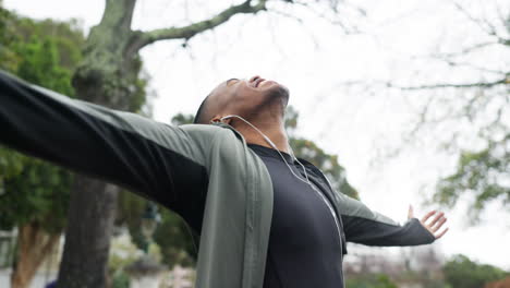 al aire libre, fitness y hombre negro con ejercicio