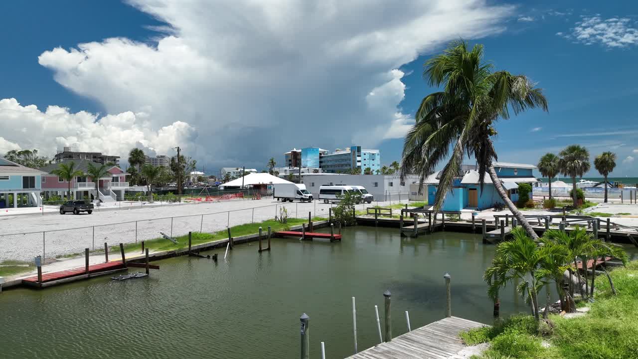 ft의 해변에서 즐거운 시간