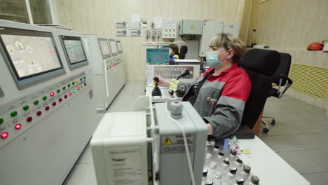 industrial control room operator