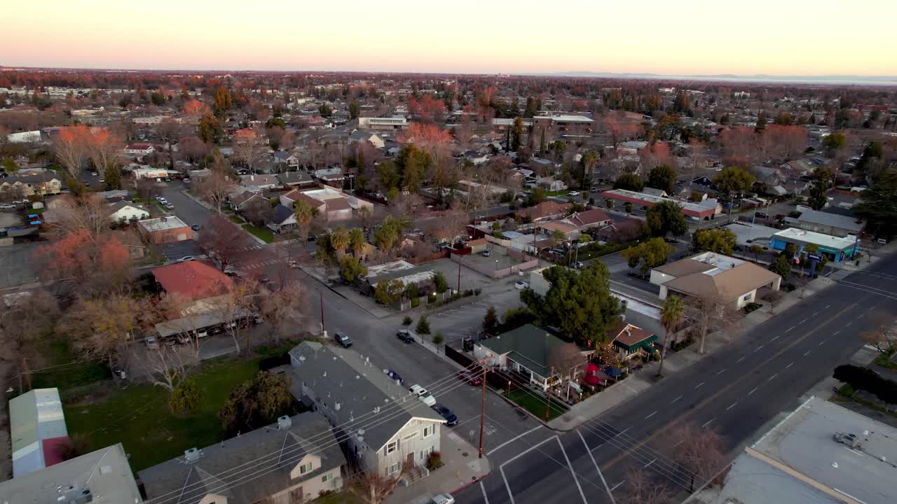 case e quartiere residenziale a turlock in california