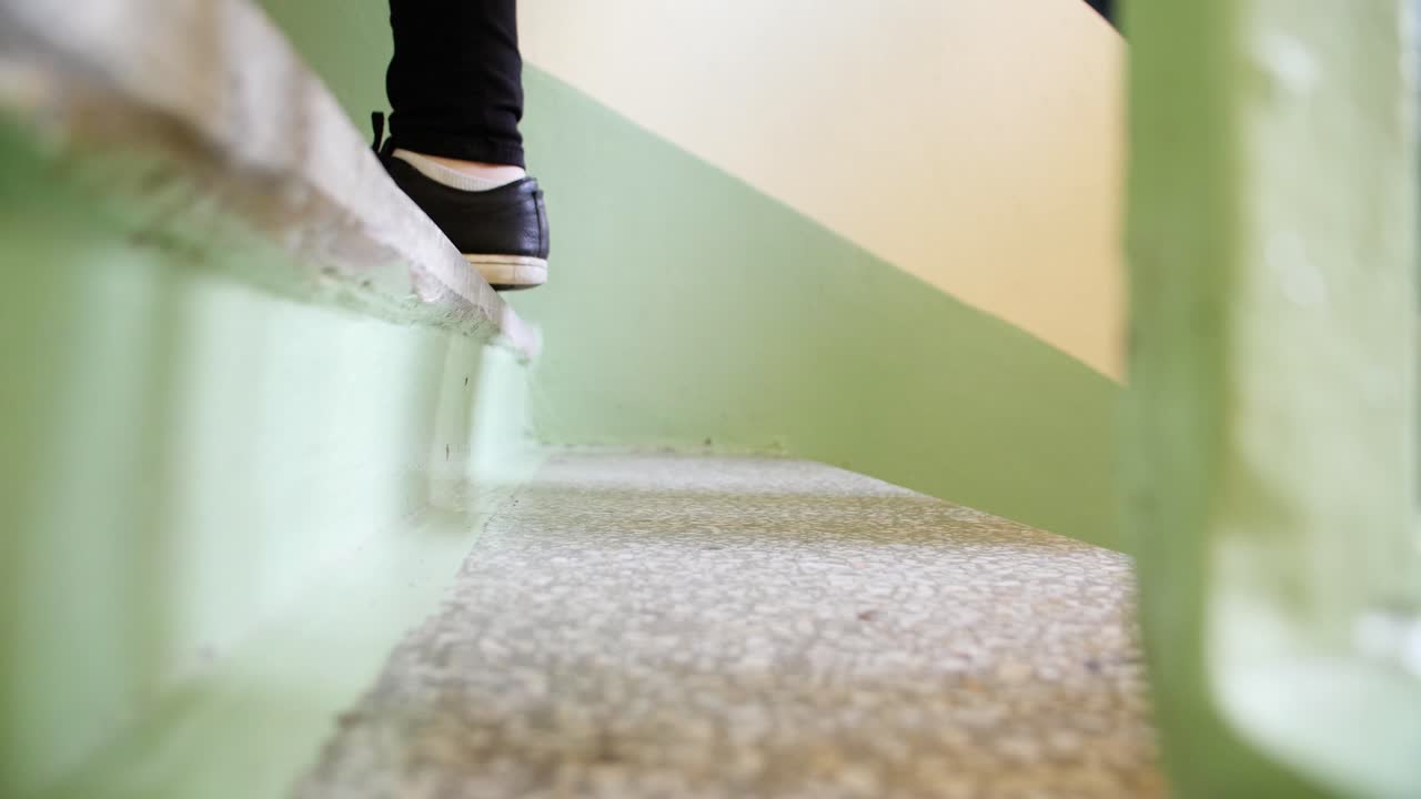 vista de la escalera interior