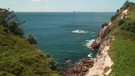 Hiking-trail-on-the-edge-of-mountain-cliff-top