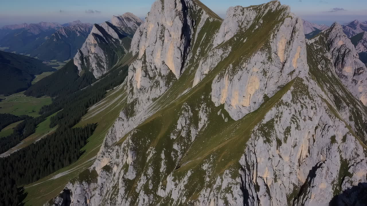 vista aérea de la majestuosa cordillera