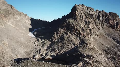 Mountain-rocky-summit-in-the-alps,-Switzerland