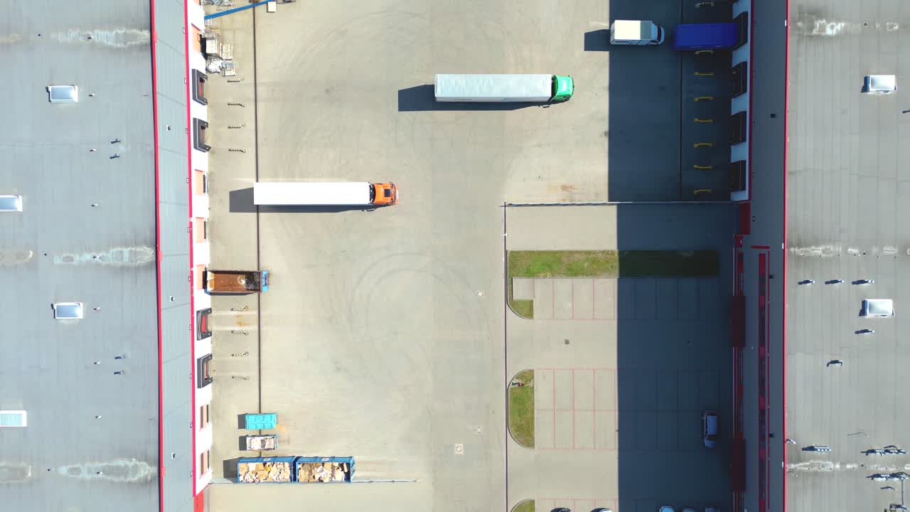 vista aérea del almacén de mercancías