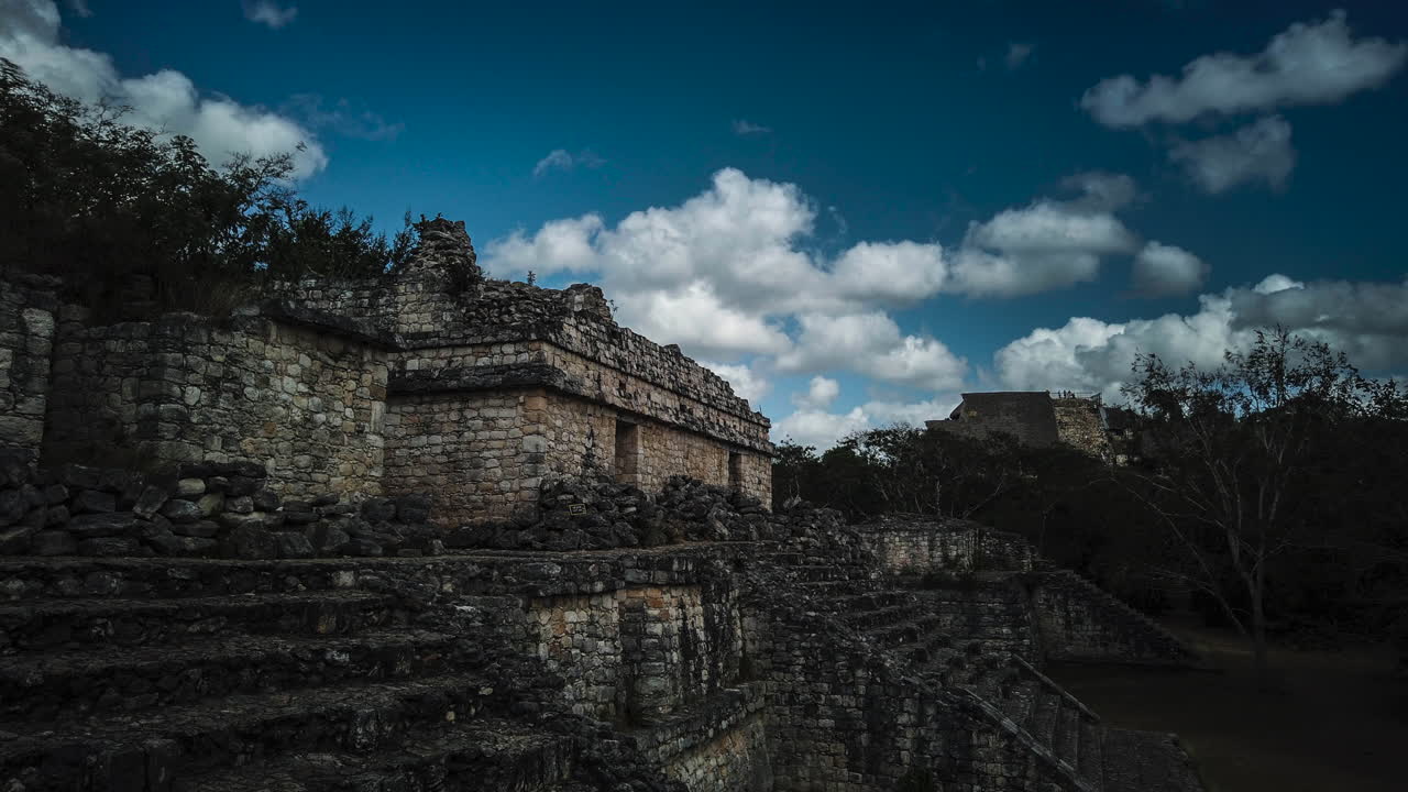 lapso de tiempo de la pirámide de ek balam y edificios de ruinas mayas en yucatán, méxico