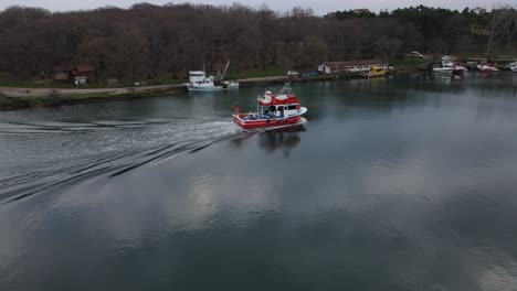 Little-Red-Boat