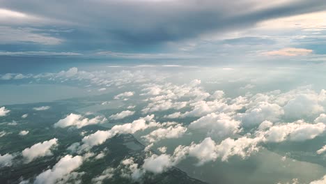 Vista-Aérea-Desde-El-Avión-1