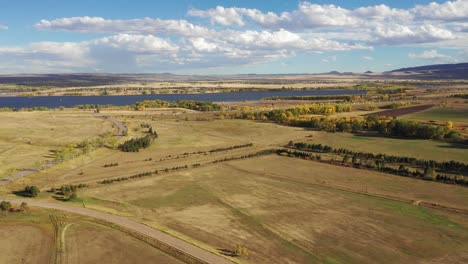 A-pan-along-an-open-valley-south-of-Denver