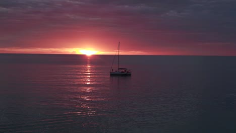 sun rays reflected in the sea