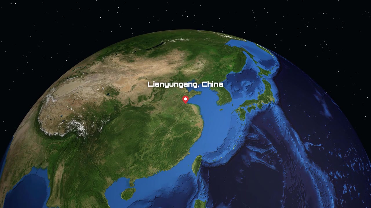 Una animación digital se acerca desde el espacio exterior a una ubicación específica en Lianyungang, China