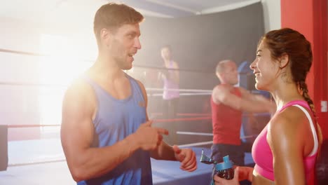 Boxers-interacting-with-each-other-during-break