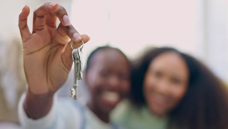 Portrait,-moving-and-lesbian-couple-in-new-home