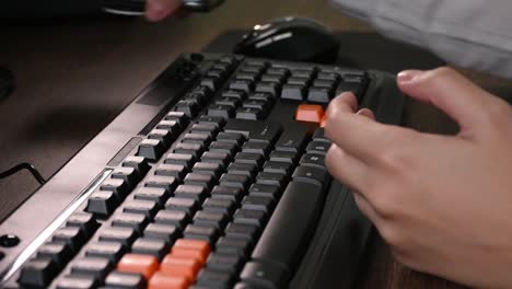 writing emails on the smartphone and typing on the computer desktop keyboard