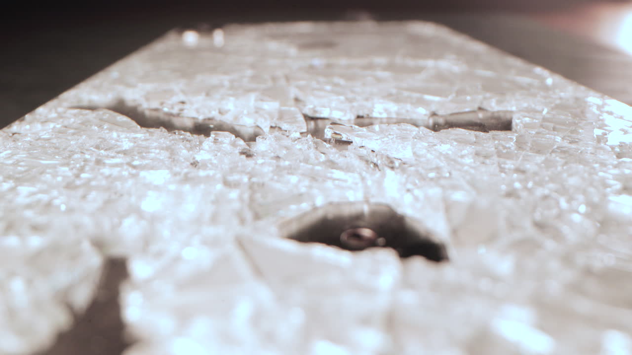 깨진 아이폰 화면 유리 lcd - 매크로, 슬로우 포워드 샷