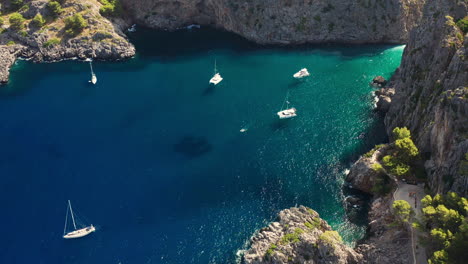 Summertime-in-Mallorca,-Spain