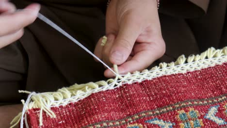 moving the borders of the rug