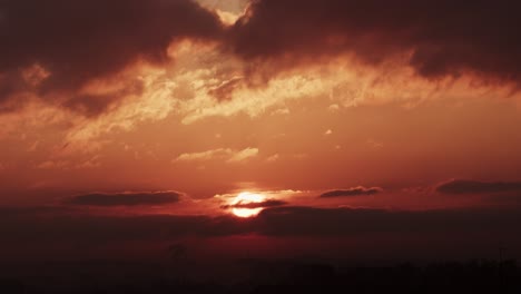 hermosa escena panorámica del amanecer