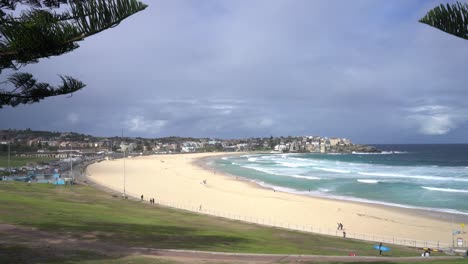 Empty-Sydney-Bondi-Surfing-Beach,-Zombie-Apocalypse-in-New-South-Wales,-Australia