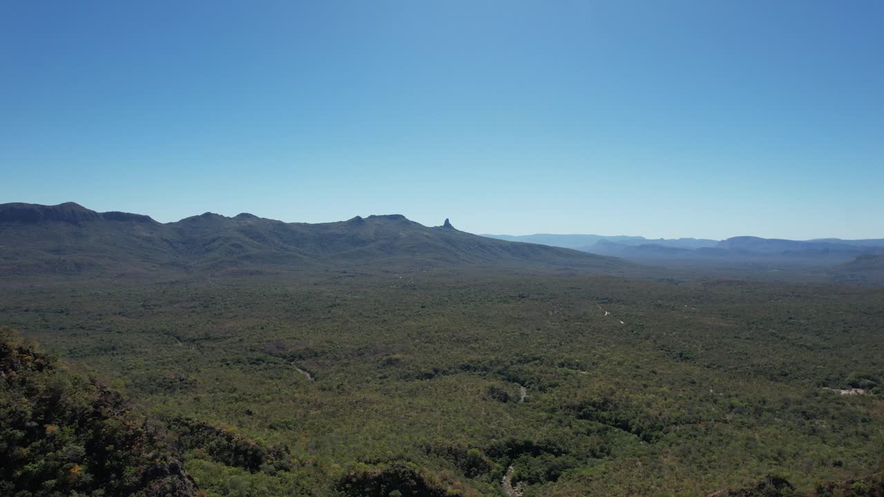 Vão do Moleque community, Dedo do Moleque, Guardian waterfall, blue water, sunny day, incredible landscape, in the Vão do Moleque community in Chapada dos Veadeiros