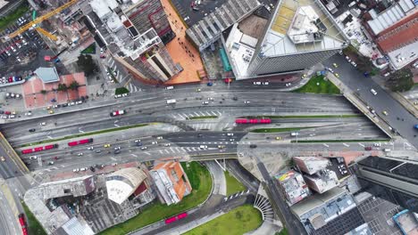 carretera de la autopista en bogota en cundinamarca colombia