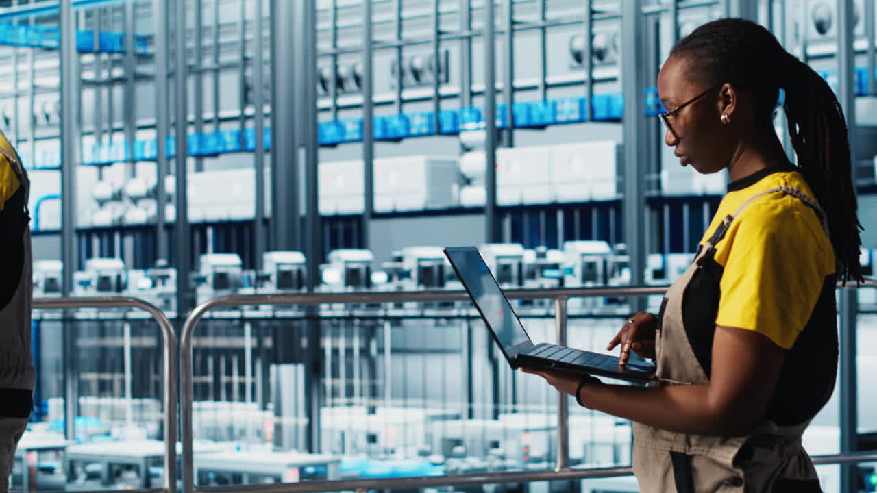 Photovoltaics smart factory engineer using artificial intelligence