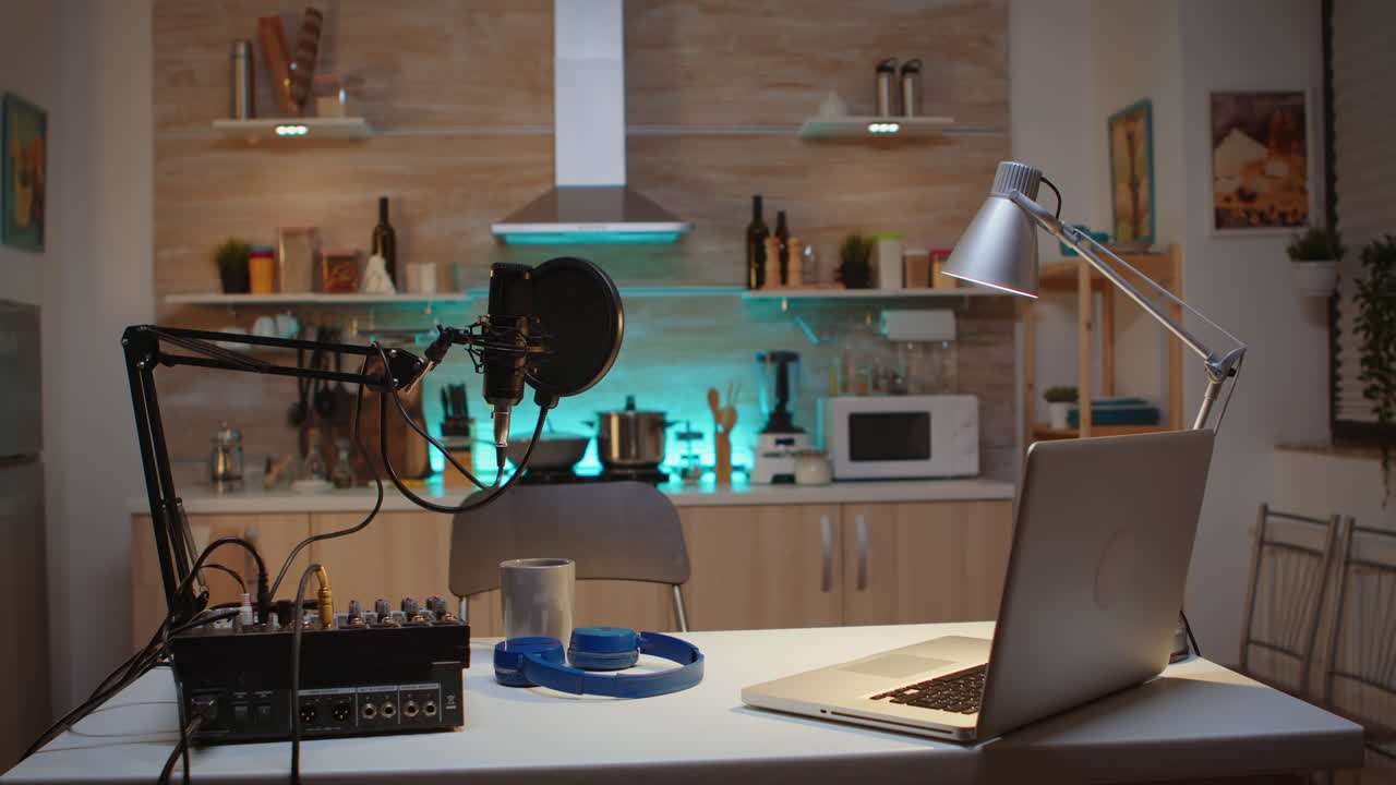 녹음 및 말하기를 위한 스테이션