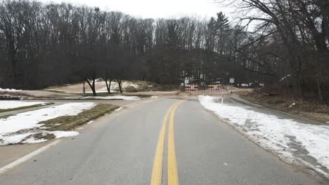 Winter-Shutdown-begins-on-Muskegon's-Beach-Street