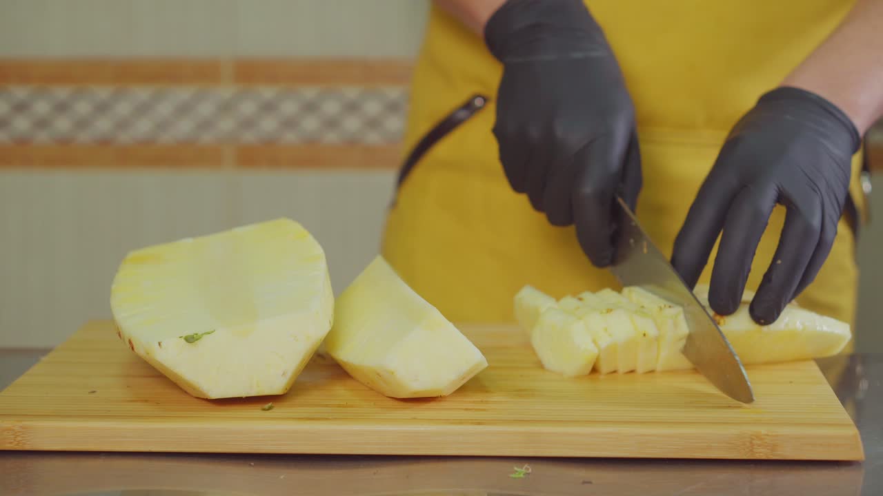 el corte de la piña