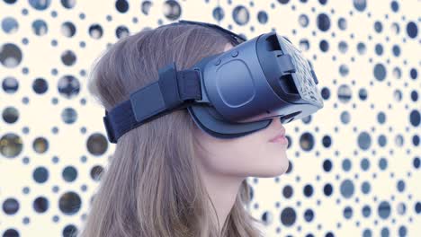 teenage girl using a vr headset