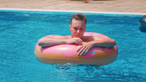 el tipo de la piscina.