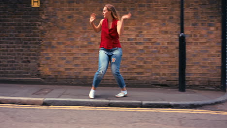 bailar es ser libre.