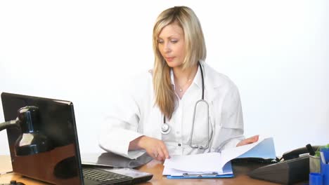 Female-doctor-working-in-hospital-office