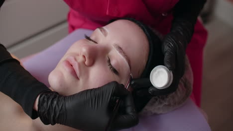 eyebrow makeup procedure