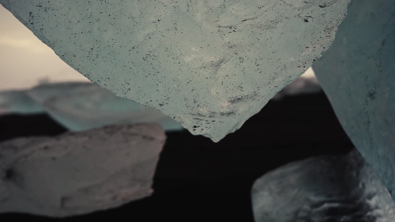Diamond beach in South Iceland shot with different angles and cinematic movements in 4k