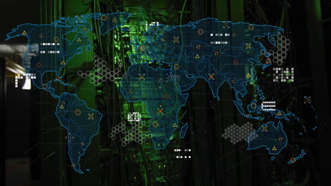 mapa del mundo con puntos de datos y conexiones de red animación sobre el fondo de la sala del servidor