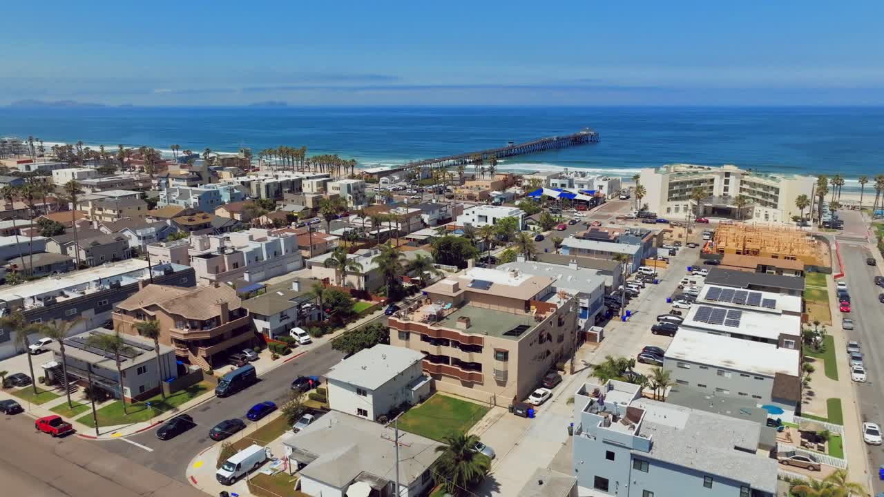 미국 캘리포니아 주 샌디에이고 의 해변 근처 에 있는 임페리얼 비치 주택