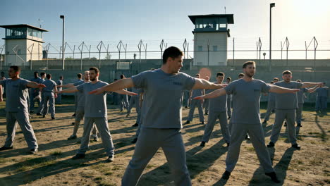 prisoners exercising in yard