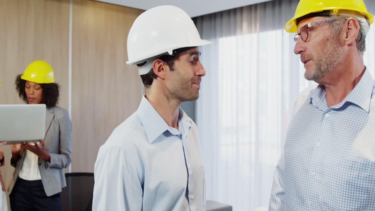 dos arquitecturas que interactúan entre sí