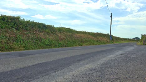 Carreras-De-Motos-En-Carreteras-Públicas-Cerradas,-Forma-Popular-De-Automovilismo-En-Irlanda