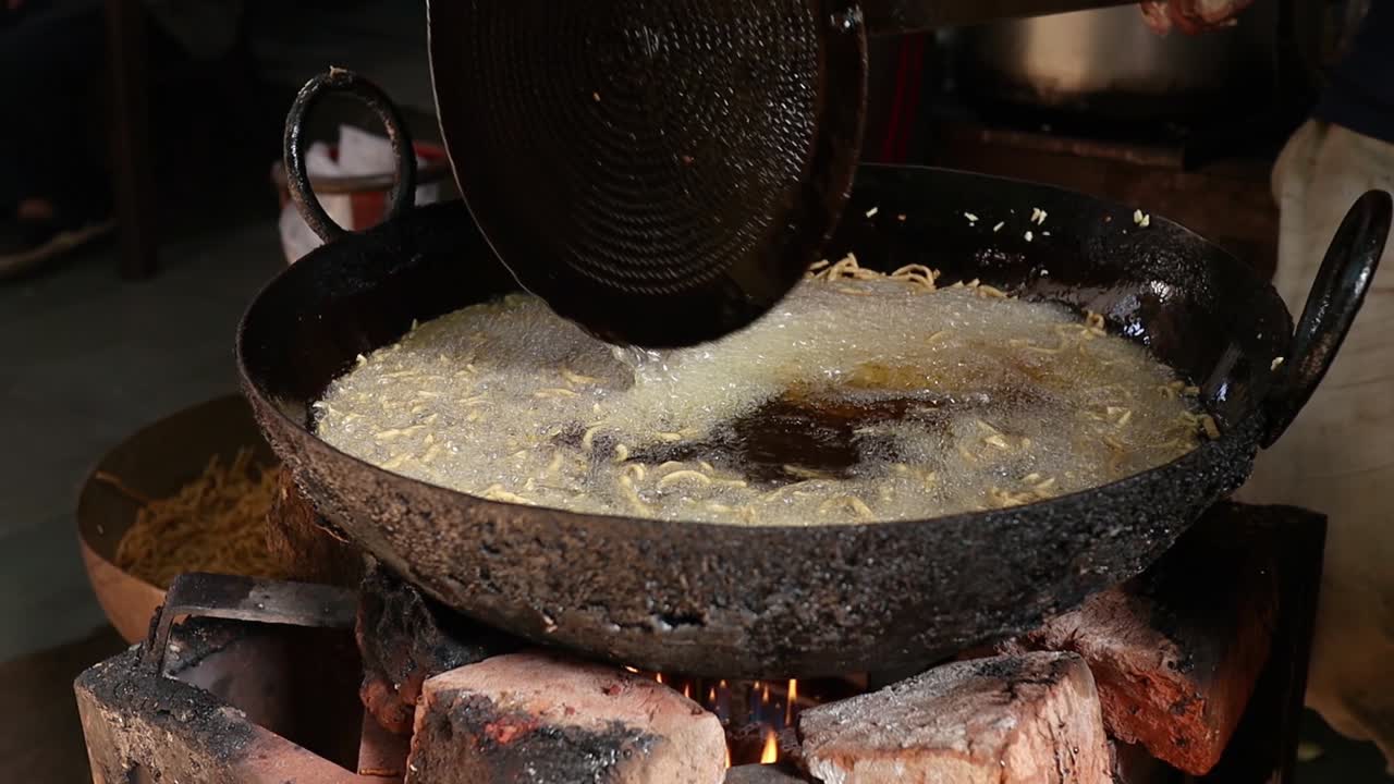 Murukku, cibo di strada indiano dallo stato del Rajasthan nell'India occidentale
