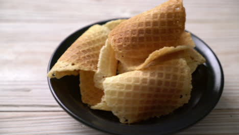 butter-and-milk-crispy-waffle