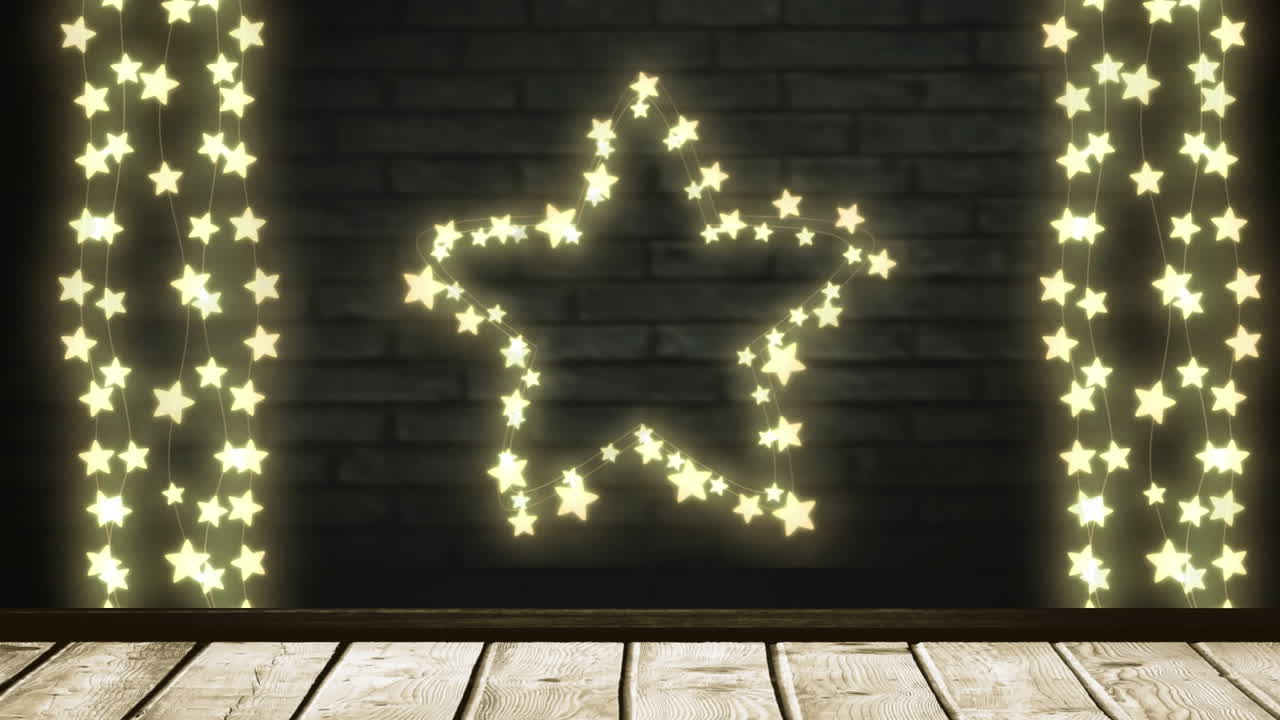 벽돌 벽 배경에 반 ⁇ 이는 별과 요정 빛의 줄