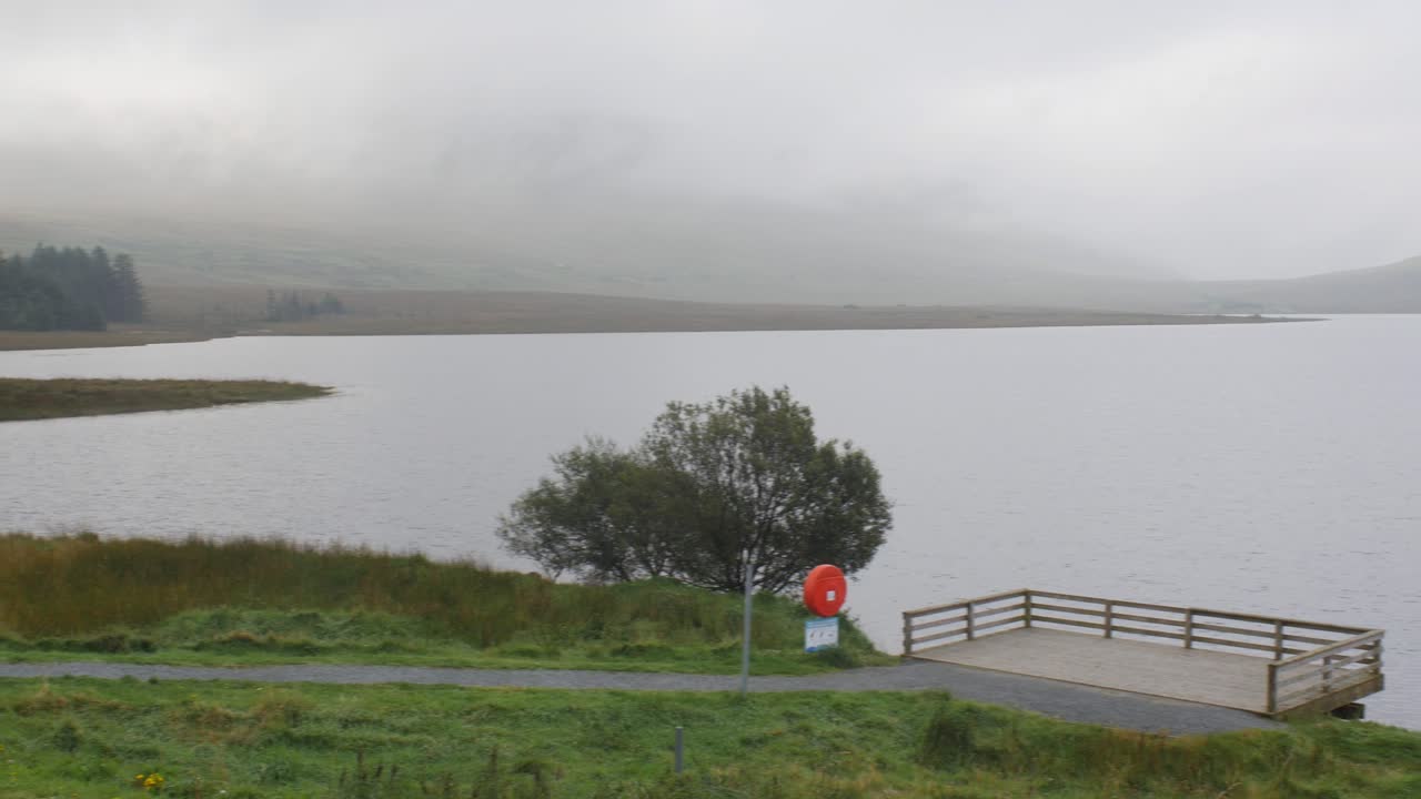Foggy morning at Spelga dam