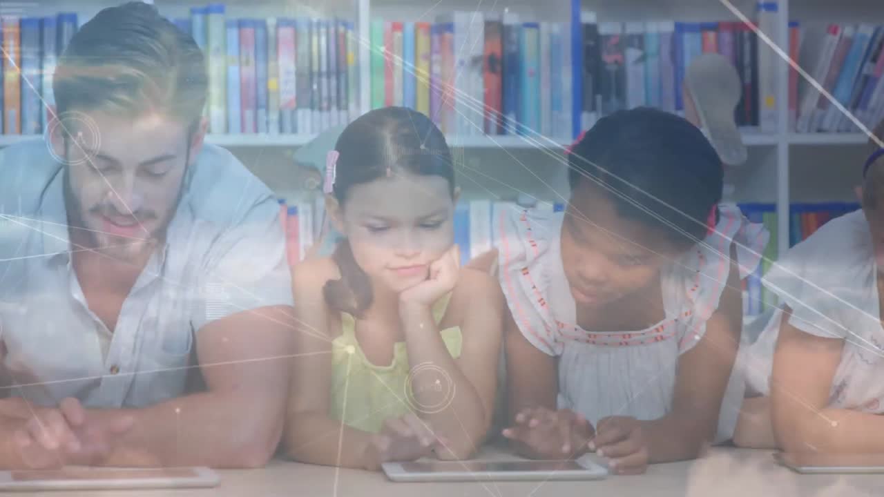 animación de la red de conexiones entre maestros y escolares utilizando tabletas