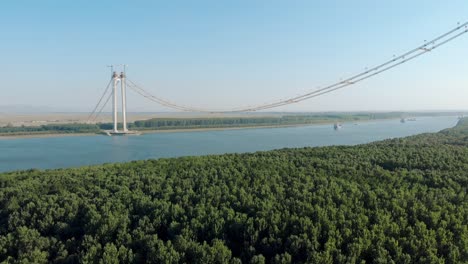 루마니아 다뉴브강을 가로지르는 braila 현수교 건설 중 개발