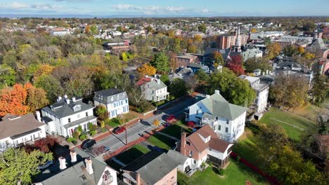 houses in small town in america during autumn