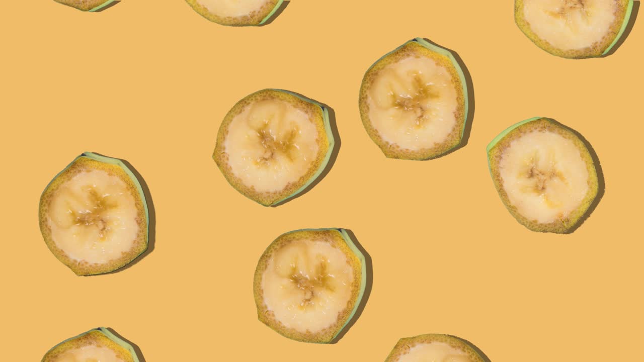 바나나 조각이 떨어지는 배경, 신선한 과일, 루프, 4k