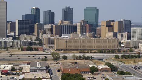 Establishing-drone-shot-of-Fort-Worth,-Texas